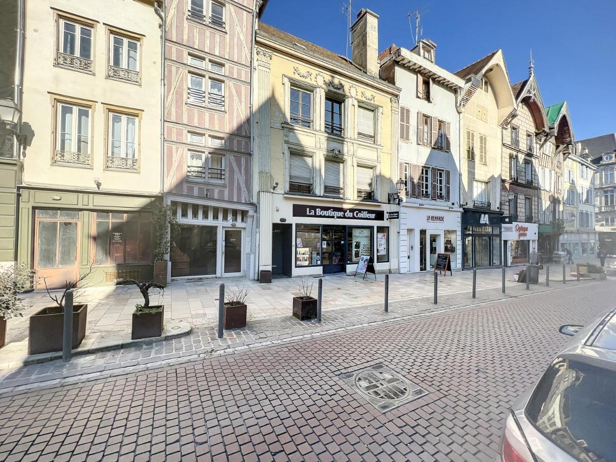 Les Terrasses Du Bouchon Apartment Troyes Luaran gambar